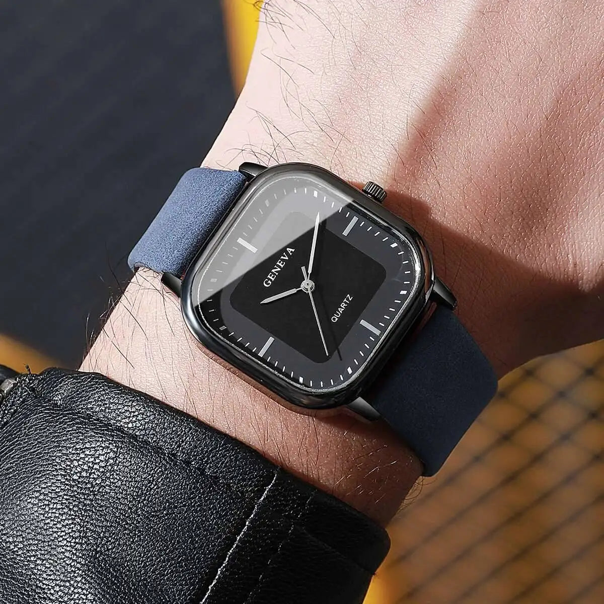 Fashion Square Minimalist Men's Quartz Watch Casual Leather Strap Wristwatch Reloj Hombre（Without Box）